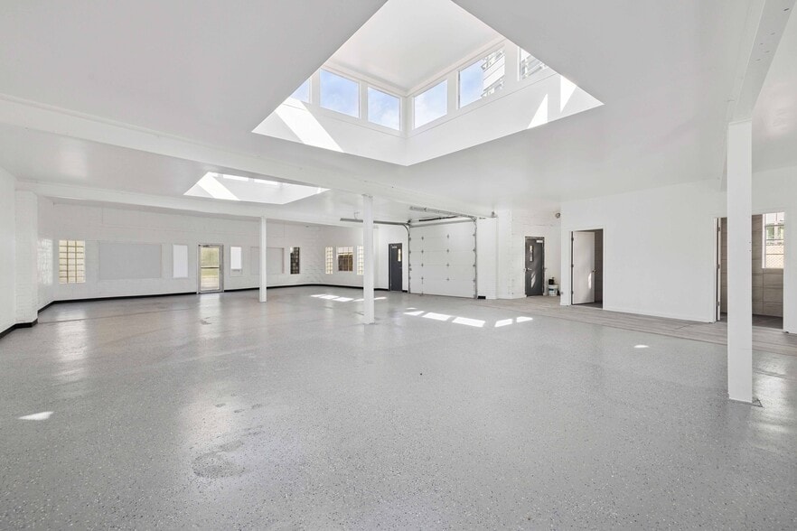 More Photos Of 1240 Speer Blvd, Denver Freestanding For Sale
