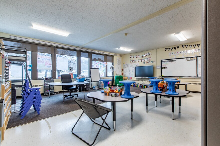 More Photos Of 974 Skyline Dr SW, Rochester Religious Facility For Lease