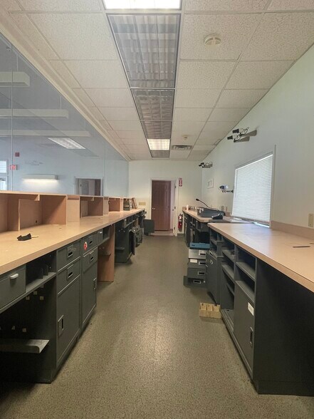 More Photos Of 300 W Main St, Northborough Unknown For Sale