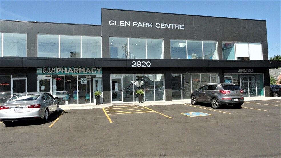 More Photos Of 2920 Dufferin St, Toronto Storefront Retail Office For Lease