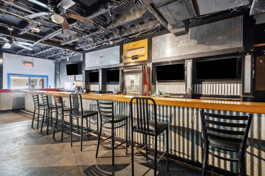 More Photos Of 3408 28th St, Metairie Storefront Retail Residential For Sale