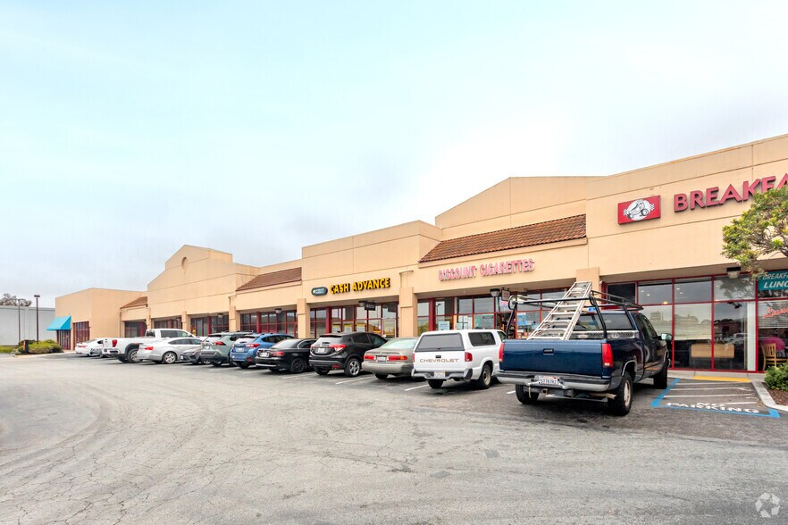 More Photos Of 1130 Fremont Blvd, Seaside Unknown For Lease