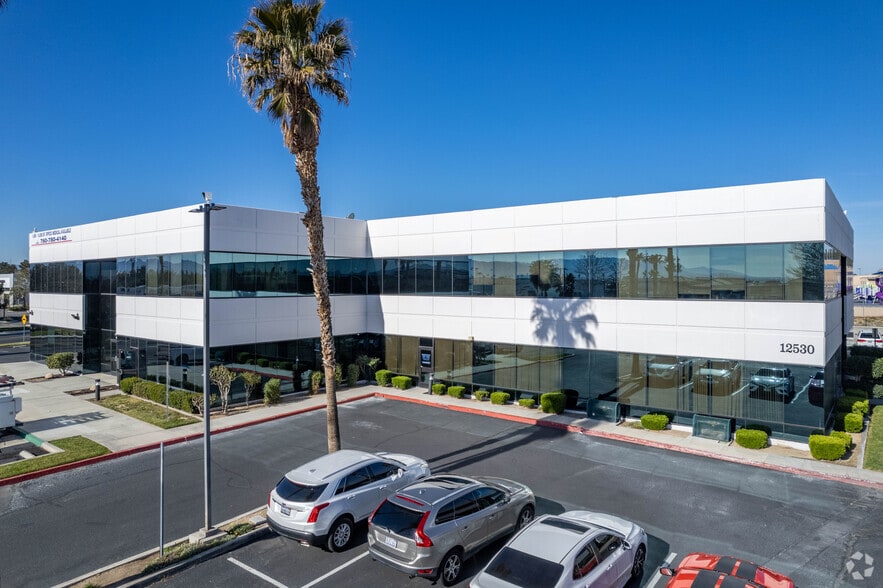 More Photos Of 12530 Hesperia Rd, Victorville Unknown For Lease