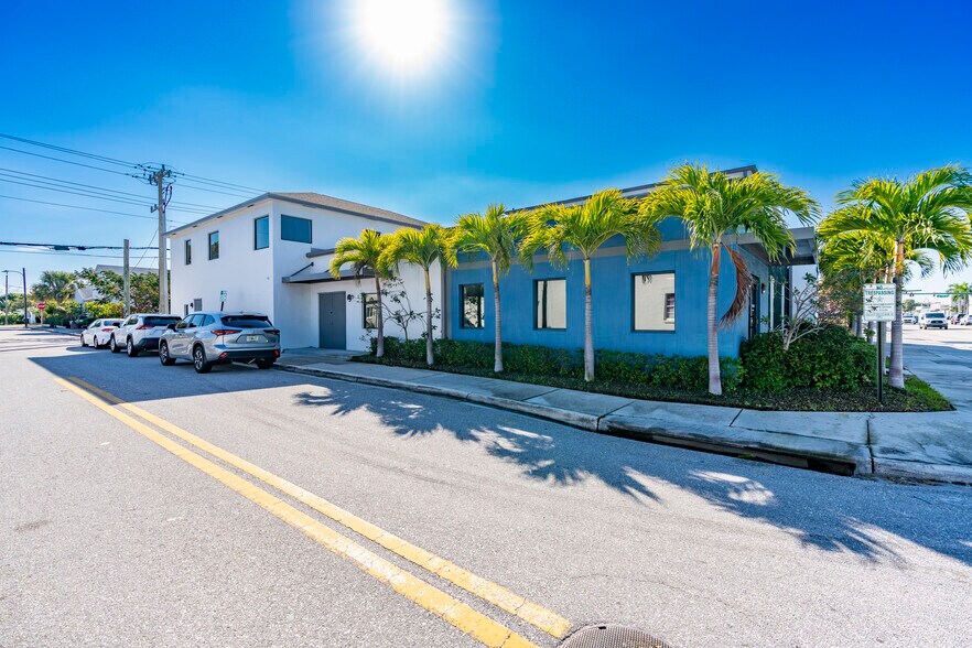 More Photos Of 1014 N Dixie Hwy, Lake Worth Beach Loft Creative Space For Sale