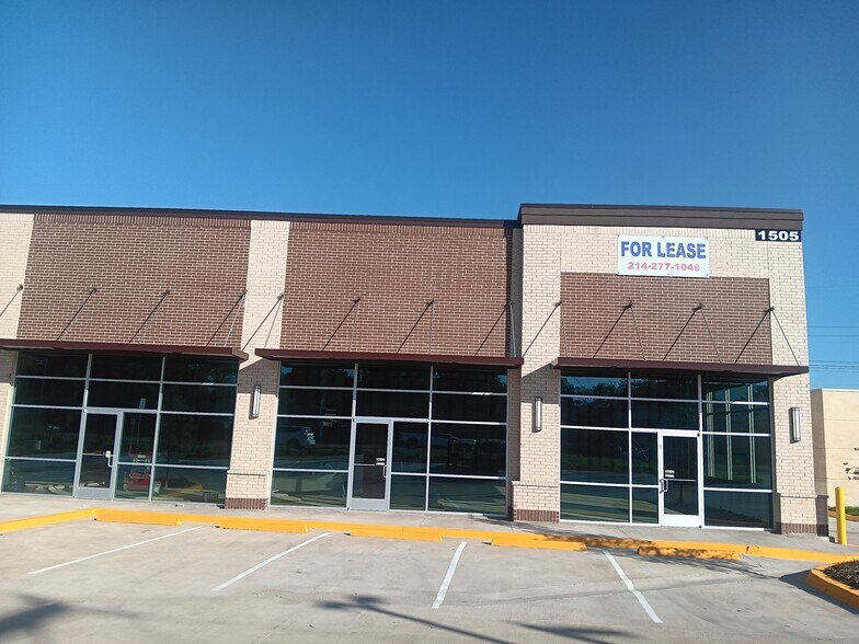 More Photos Of 1505 Justin Rd, Lewisville General Retail For Sale