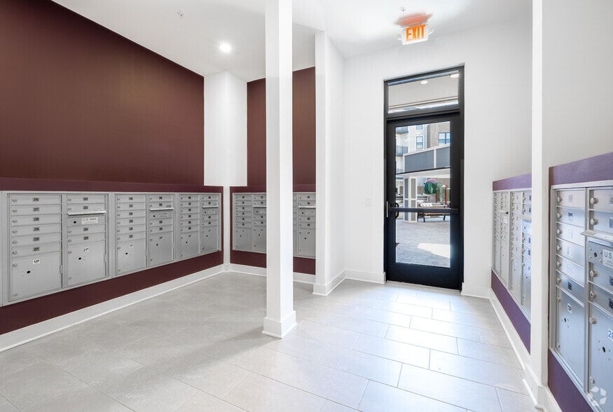 More Photos Of 451 Church St, Norfolk Apartments For Lease