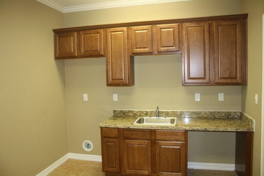 More Photos Of 4502 Riverstone Blvd, Missouri City Office For Lease