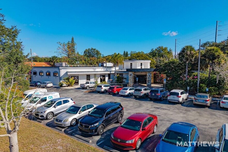 More Photos Of 4355 Bear Gully Rd, Winter Park Medical For Lease