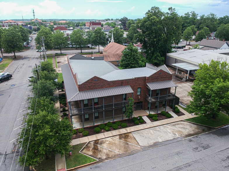 More Photos Of , Tuscaloosa Unknown For Sale