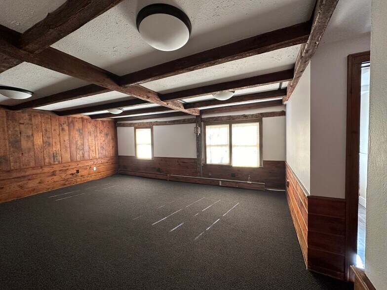 More Photos Of 406 Main St, Great Barrington Office Residential For Sale