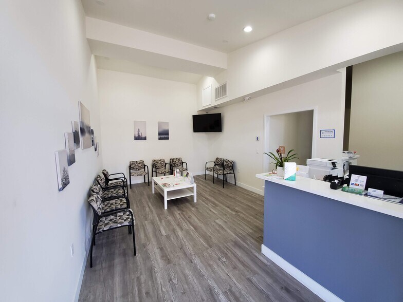 More Photos Of 9227 Colima Rd, Whittier Office For Sale