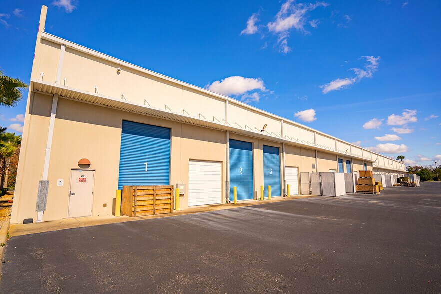 More Photos Of 6333 McCoy Rd, Orlando Warehouse For Sale