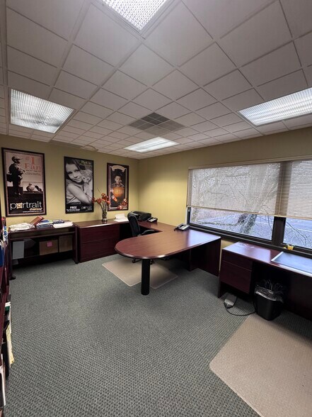 More Photos Of 7086 Corporate Way, Dayton Office For Lease