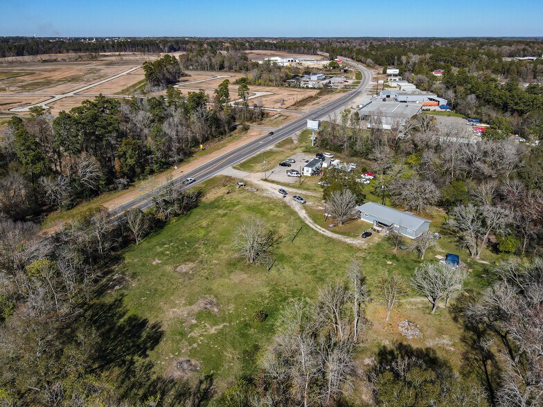 More Photos Of 11104 TX-75, Willis Land For Sale
