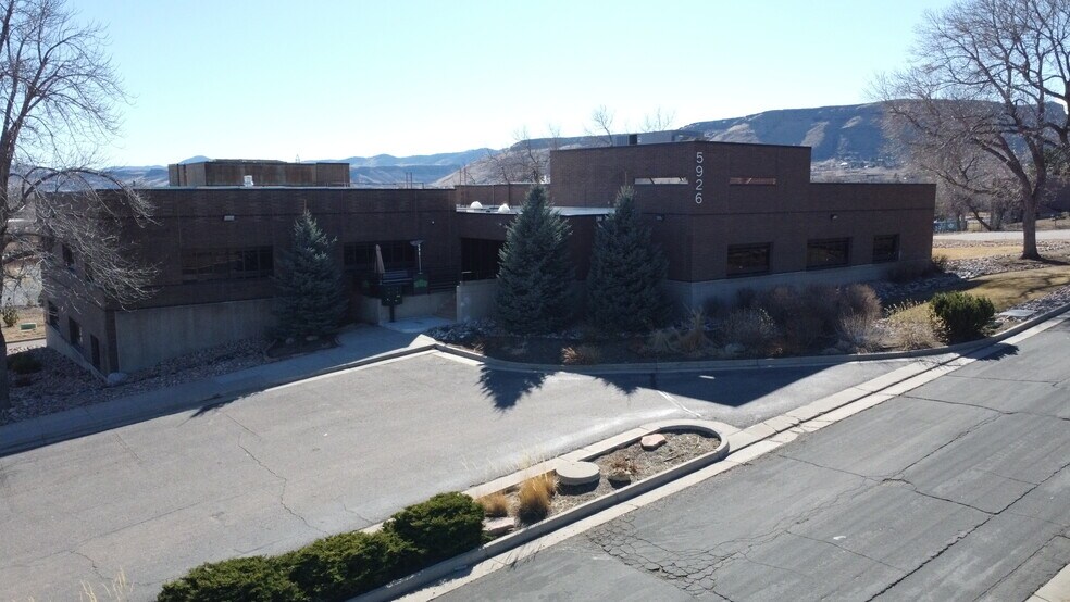 More Photos Of 5926 McIntyre St, Golden Office For Lease