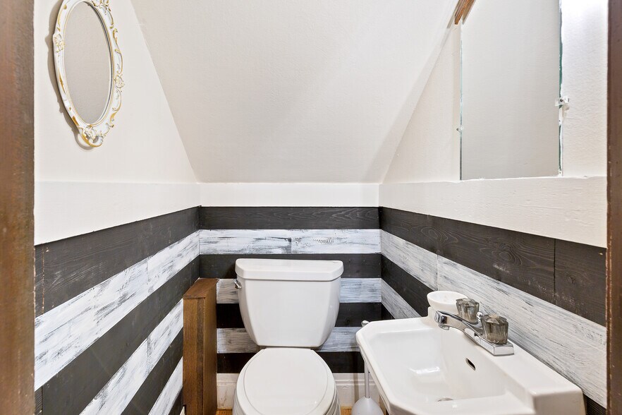 More Photos Of 1512 Walnut St, Berkeley Multifamily For Sale