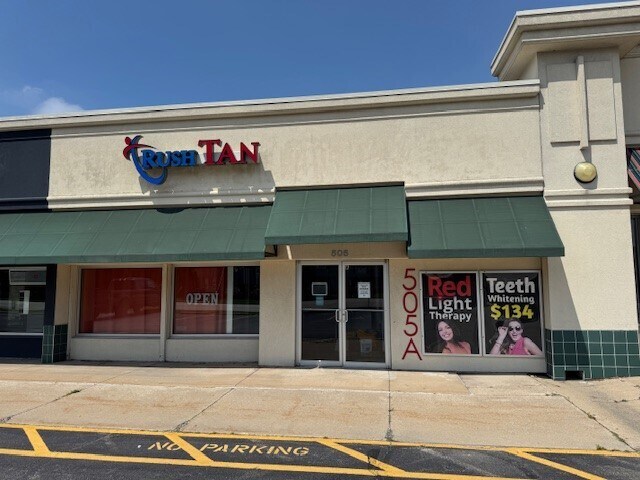 Primary Photo Of 505 S Mattis Ave, Champaign Storefront Retail Residential For Lease