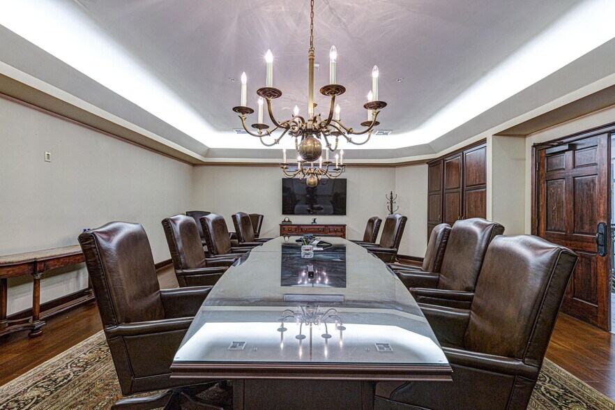 More Photos Of 1100 Brookstone Centre Pky, Columbus Office Residential For Sale