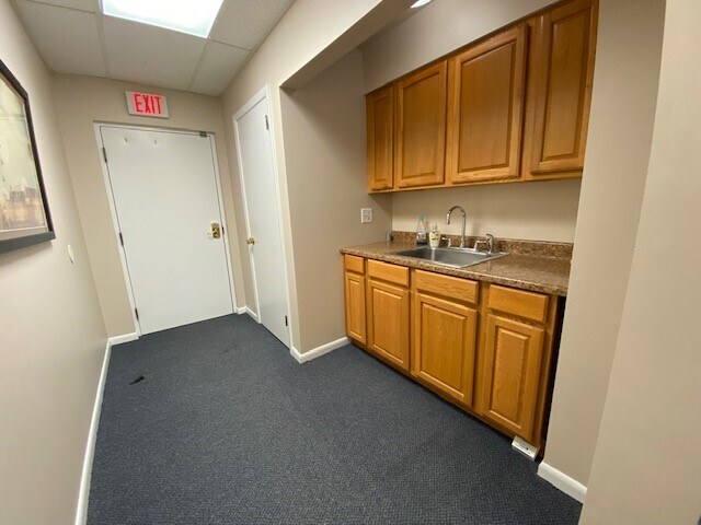 More Photos Of 125 Hookstown Grade Rd, Coraopolis Flex For Lease