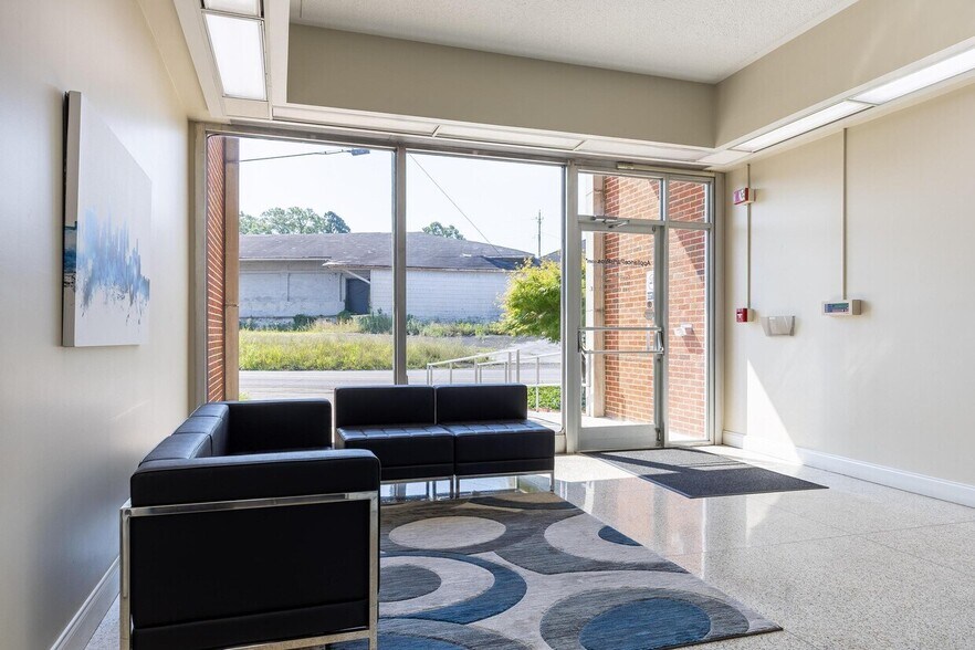 More Photos Of 240 Edwards St, Cleveland Office For Sale