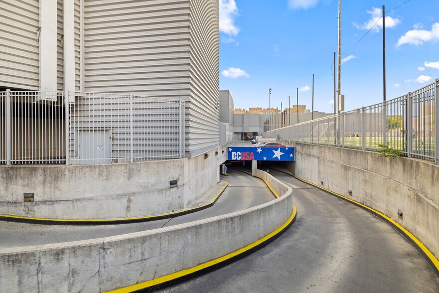 More Photos Of , Washington General Retail For Sale