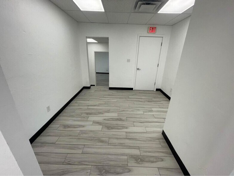 More Photos Of 2922 Cashion Pl, Oklahoma City Warehouse For Sale