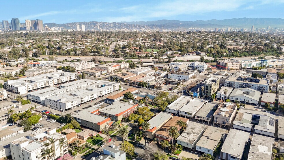 More Photos Of 3310 Keystone Ave, Los Angeles Apartments For Sale