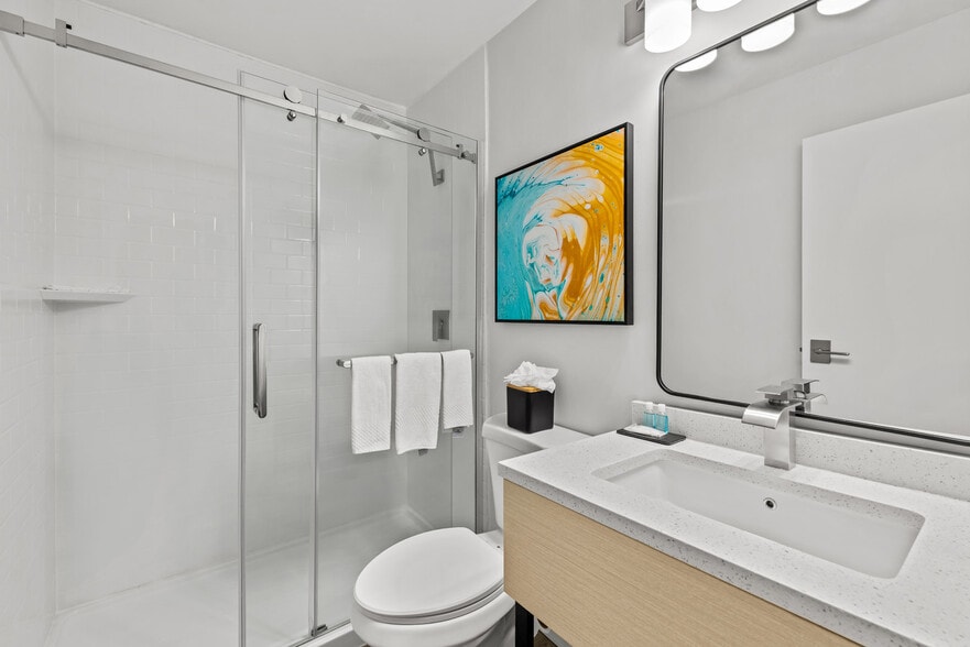 More Photos Of 6255 Quarter Horse Dr, Columbus Hotel For Sale