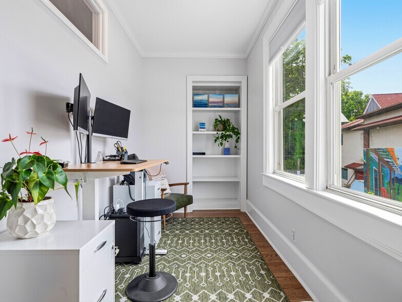 More Photos Of 339 Merrimon Ave, Asheville Office For Sale