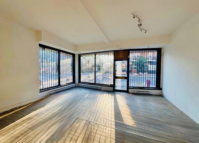 More Photos Of 4640 Sainte-Catherine E, Montréal Apartments For Lease