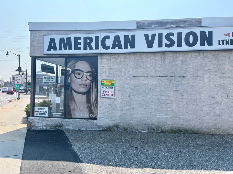 More Photos Of 91 Broadway, Lynbrook General Retail For Sale