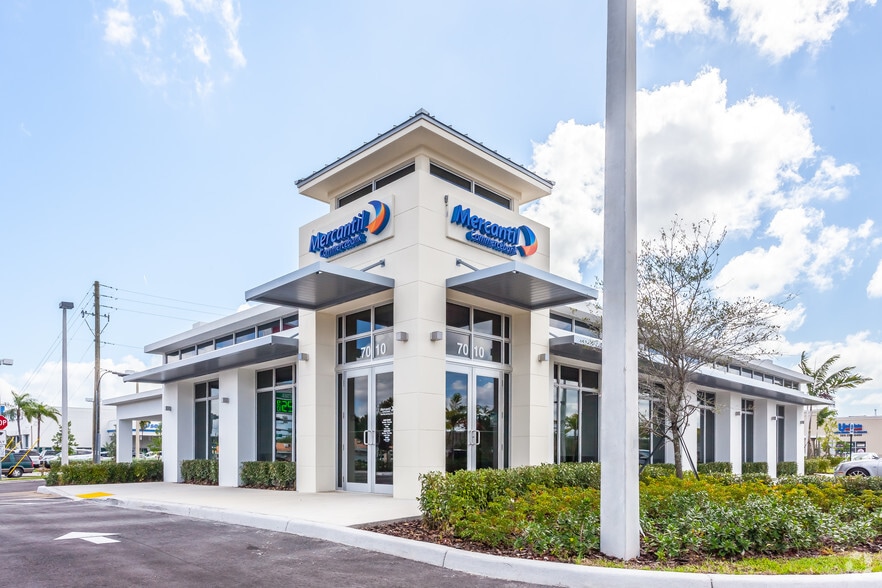 More Photos Of 7090-7010 SW 24th St, Miami Unknown For Lease