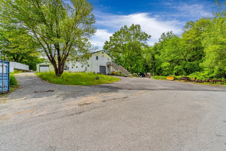 More Photos Of 1190 Liberty Square Rd, Boxborough Warehouse For Sale