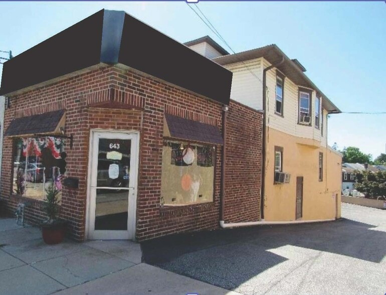 More Photos Of 643 Chester Pike, Prospect Park Storefront Retail Residential For Sale