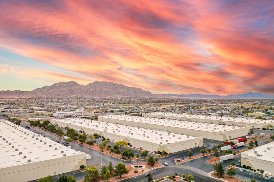 More Photos Of 2951 Marion Dr, Las Vegas Warehouse For Lease