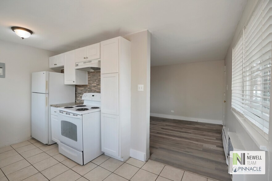 More Photos Of 1475 Macon St, Aurora Apartments For Sale