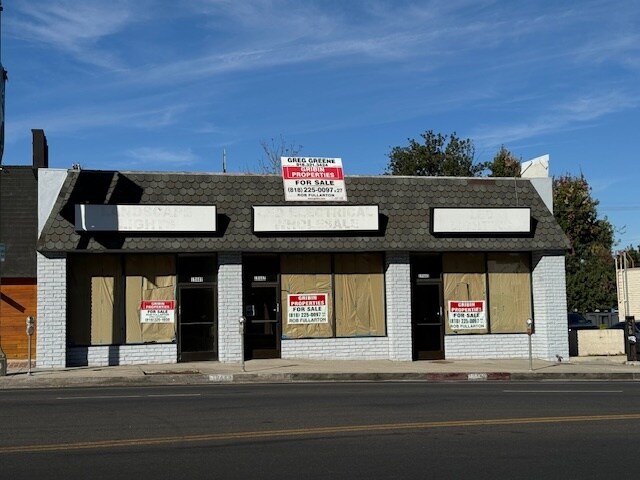 Primary Photo Of 19445-19449 Ventura Blvd, Tarzana Storefront For Sale