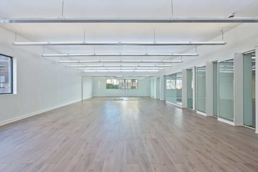 More Photos Of 200 E 9th St, Los Angeles Office For Lease