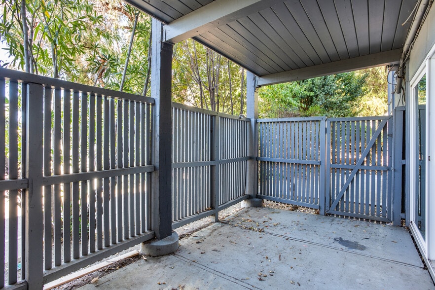 More Photos Of 201 Avian Dr, Vallejo Apartments For Sale