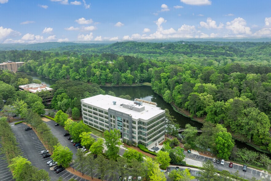 More Photos Of 1800 International Park Dr, Birmingham Office For Sale