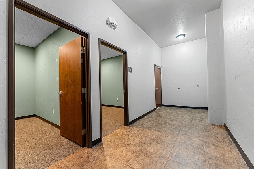 More Photos Of 314 N Appleton St, Appleton Religious Facility For Sale