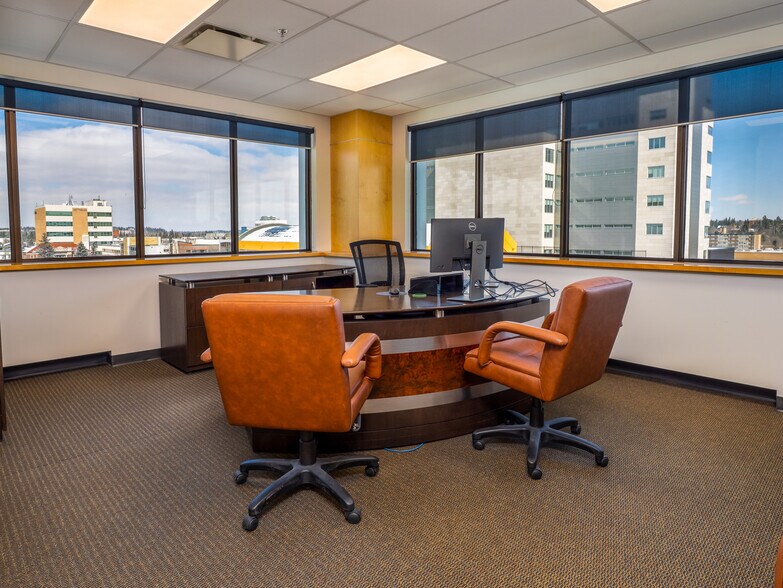 More Photos Of 4901 48 St, Red Deer Office For Sale