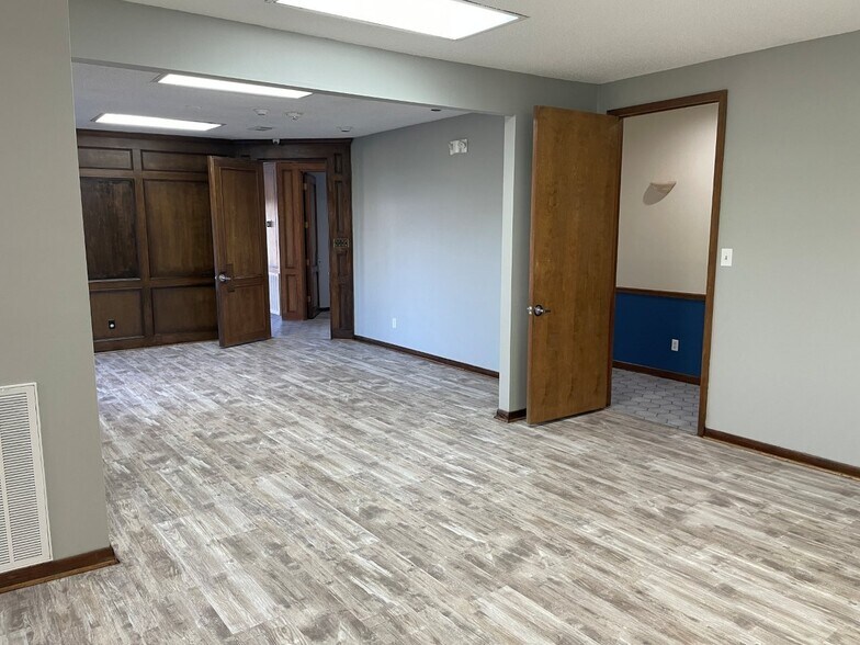 More Photos Of , Spring Unknown For Sale