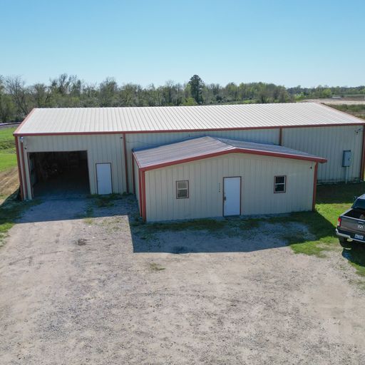 More Photos Of 9335 FM 1960, Dayton Warehouse For Lease