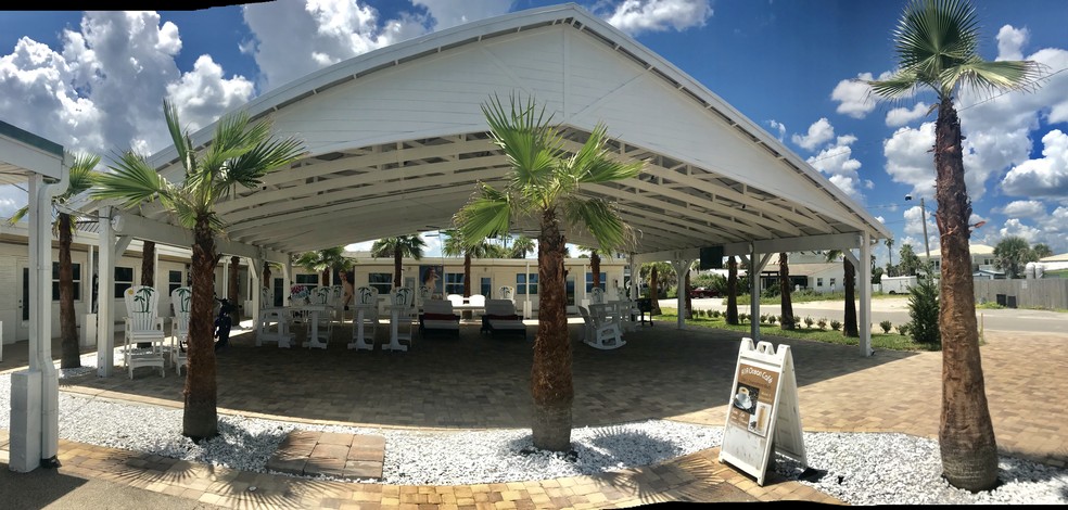 More Photos Of 1204 S Oceanshore Blvd, Flagler Beach Hotel For Sale