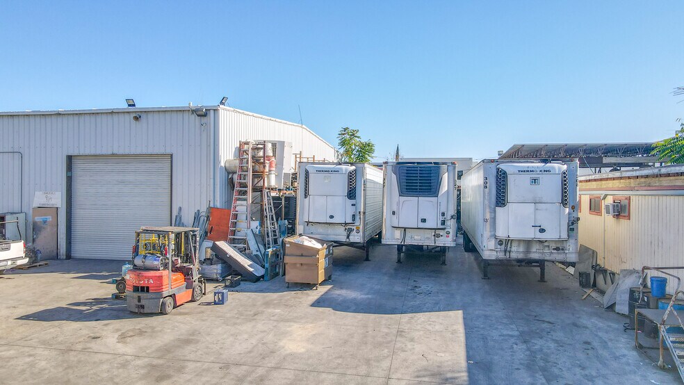 More Photos Of 14730 Valley Blvd, City Of Industry Land For Lease