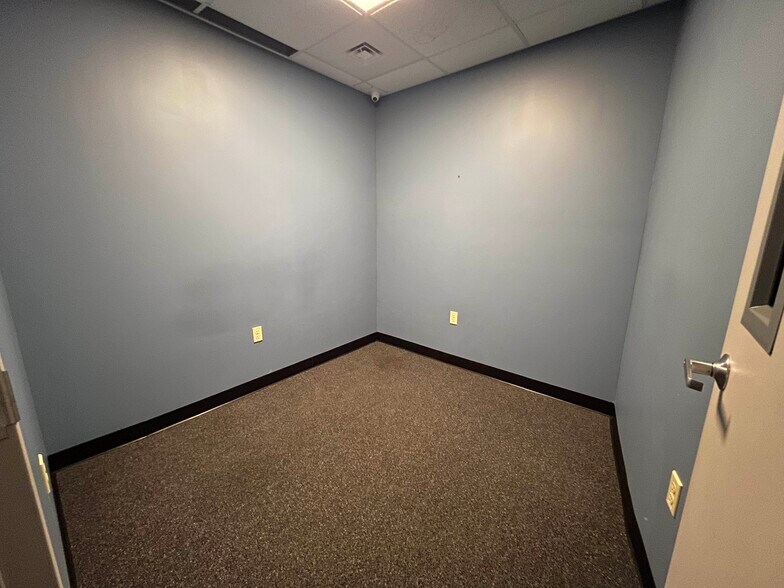 More Photos Of 613-623 N 19th St, Allentown Freestanding For Lease