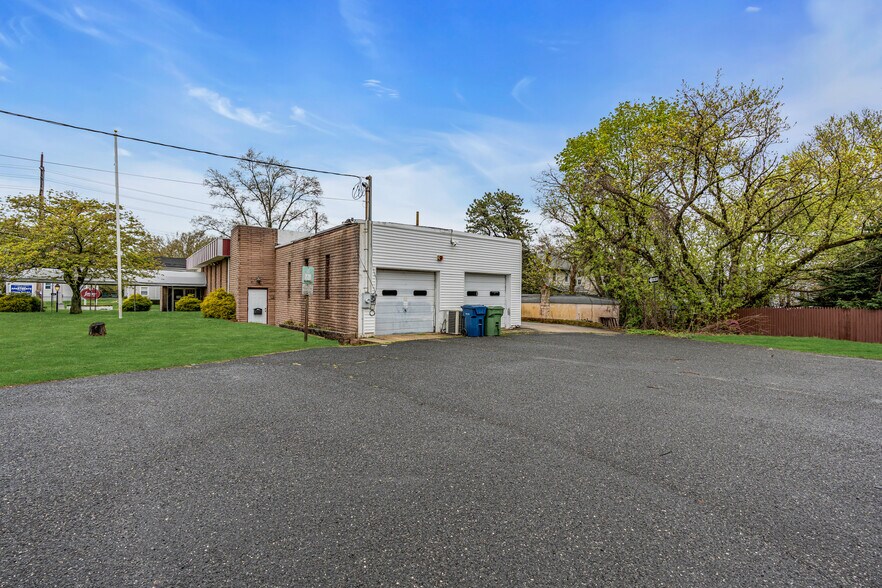 More Photos Of 242 Neptune Blvd, Neptune Funeral Home For Sale