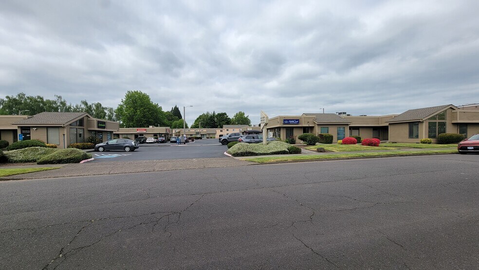 More Photos Of 3787-3795 River Rd N, Keizer Medical For Sale