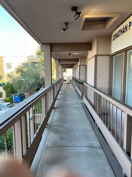 More Photos Of 7183-7189 Navajo Rd, San Diego Office For Lease